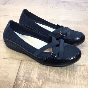 Earth Spirit Gelron Flats Size 10 Black Mesh Patent Comfort Slip On Ballet Shoes